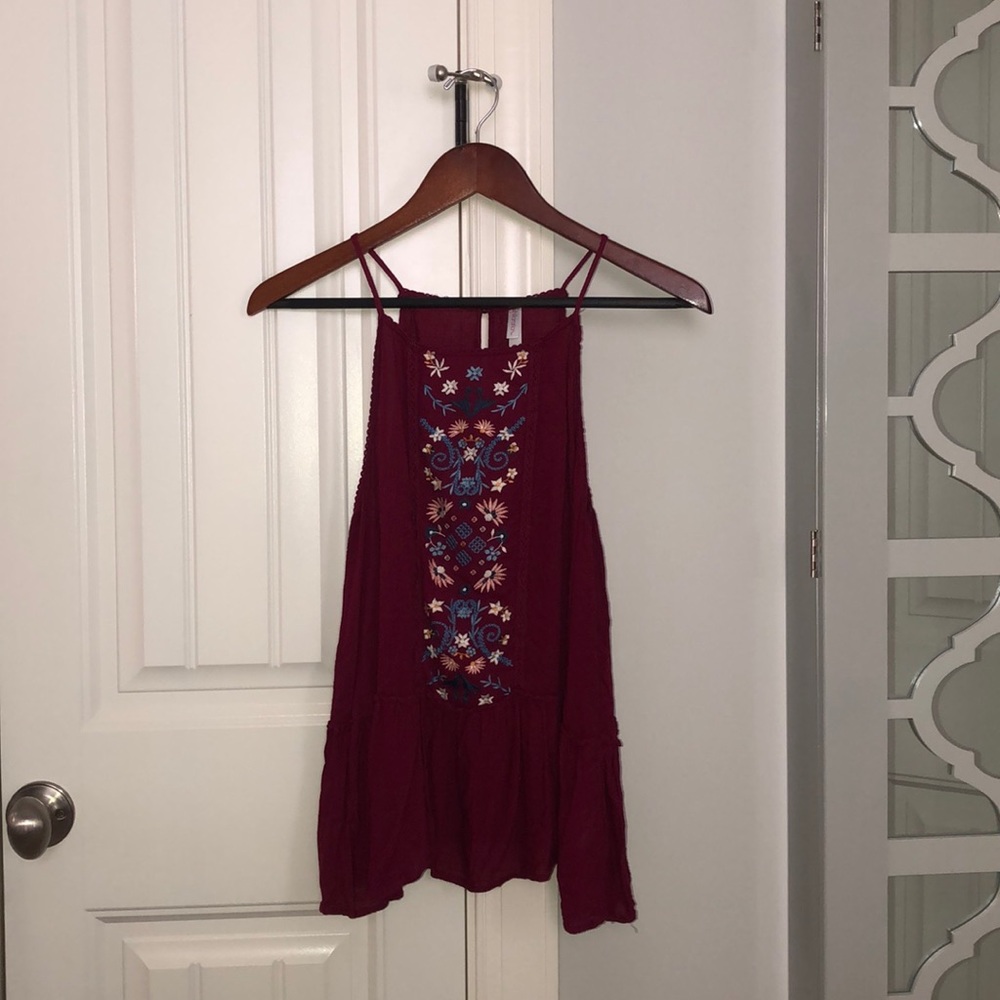 Xhilaration Top, Magenta Floral